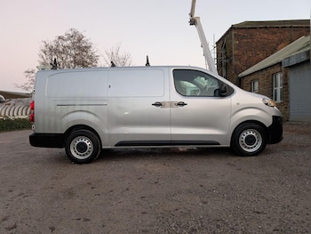 Used Peugeot Expert 2019 for sale - 77029409: Photo