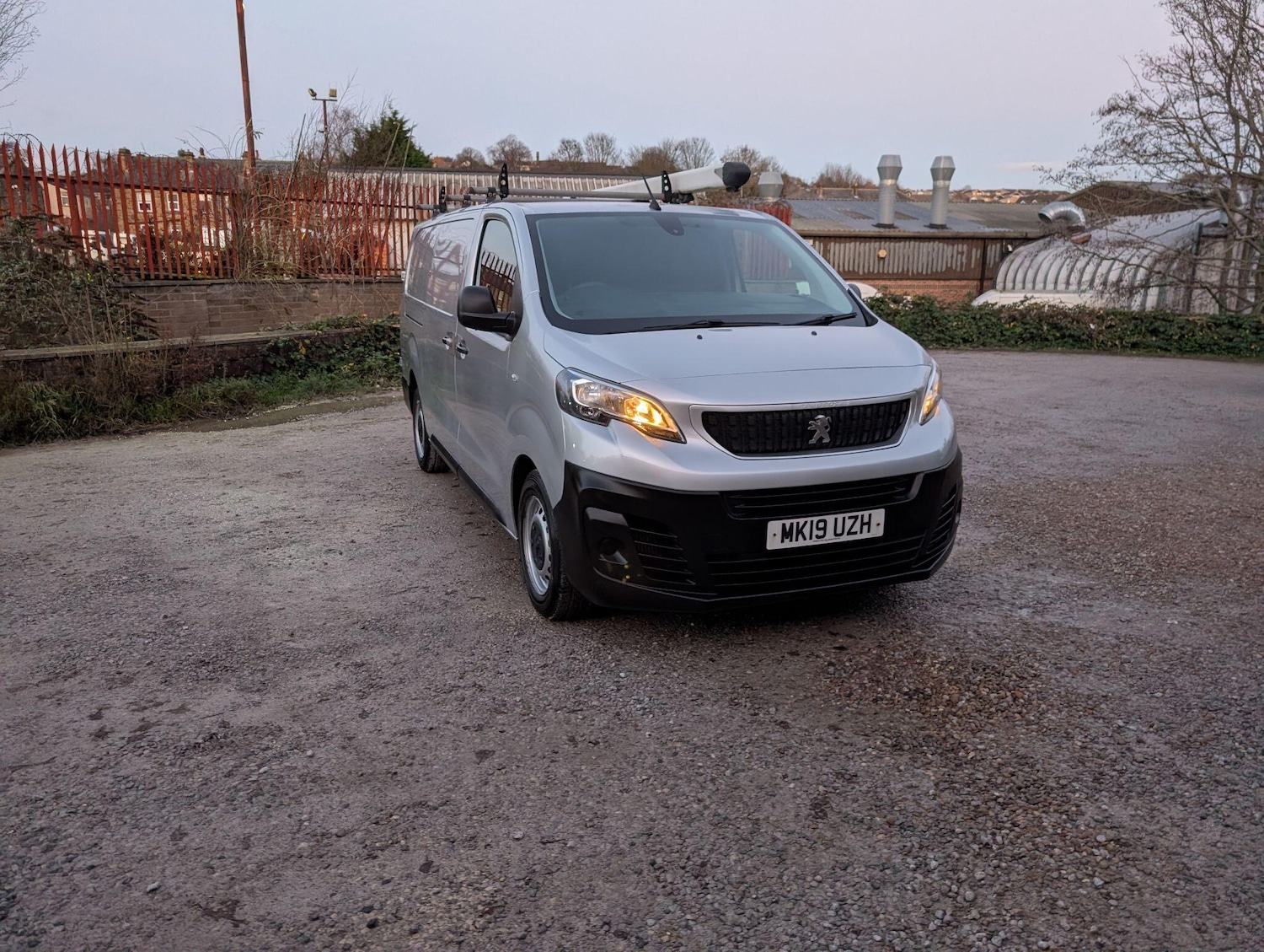 Used Peugeot Expert 2019 for sale - 77029409: Photo 37