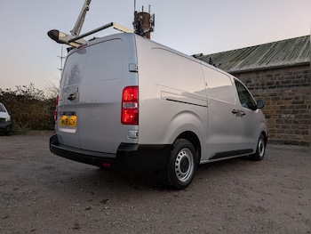 Used Peugeot Expert 2019 for sale - 77029409: Photo