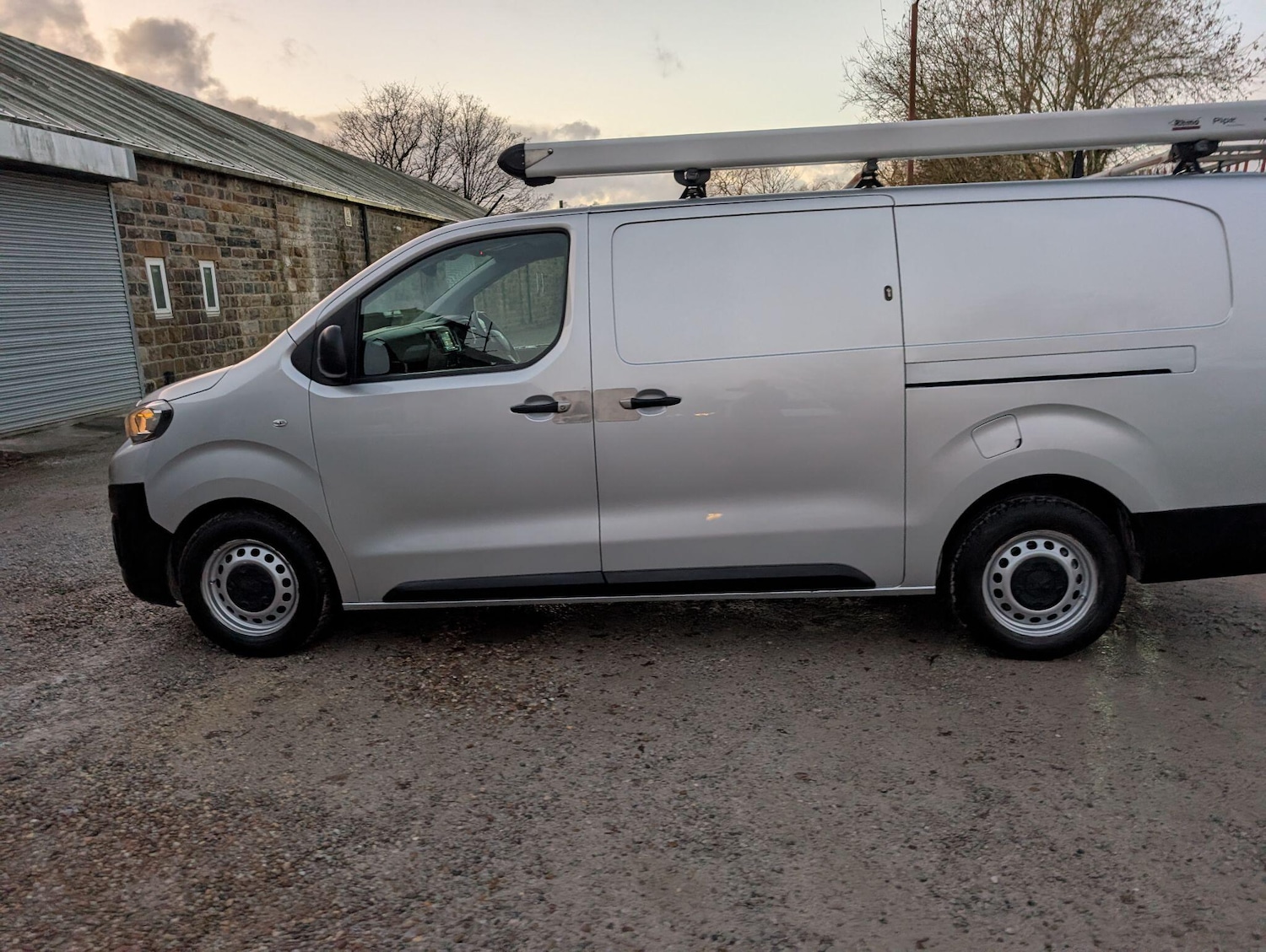 Used Peugeot Expert 2019 for sale - 77029409: Photo 46