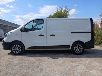 Used Renault Trafic 2018 for sale - 79634746: Photo