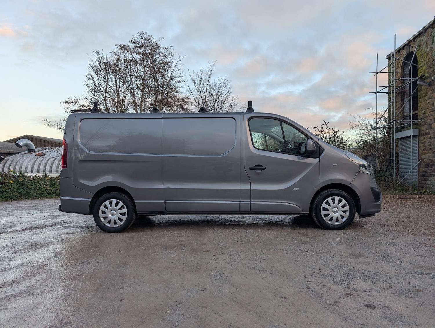 Used Vauxhall Vivaro 2015 for sale - 76801097: Photo 1