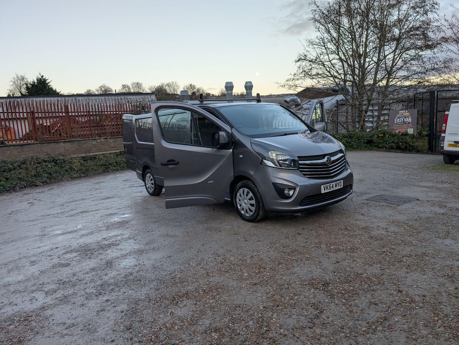 Used Vauxhall Vivaro 2015 for sale - 76801097: Photo 11