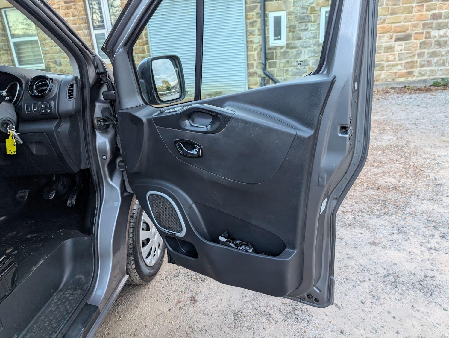 Used Vauxhall Vivaro 2015 for sale - 76801097: Photo 28