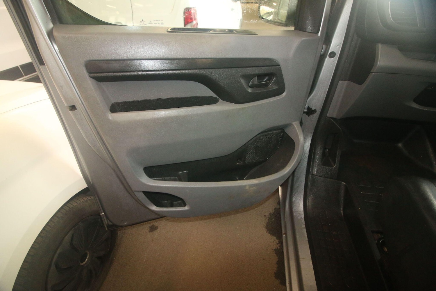 Used Vauxhall Vivaro 2019 for sale - 78019699: Photo 11