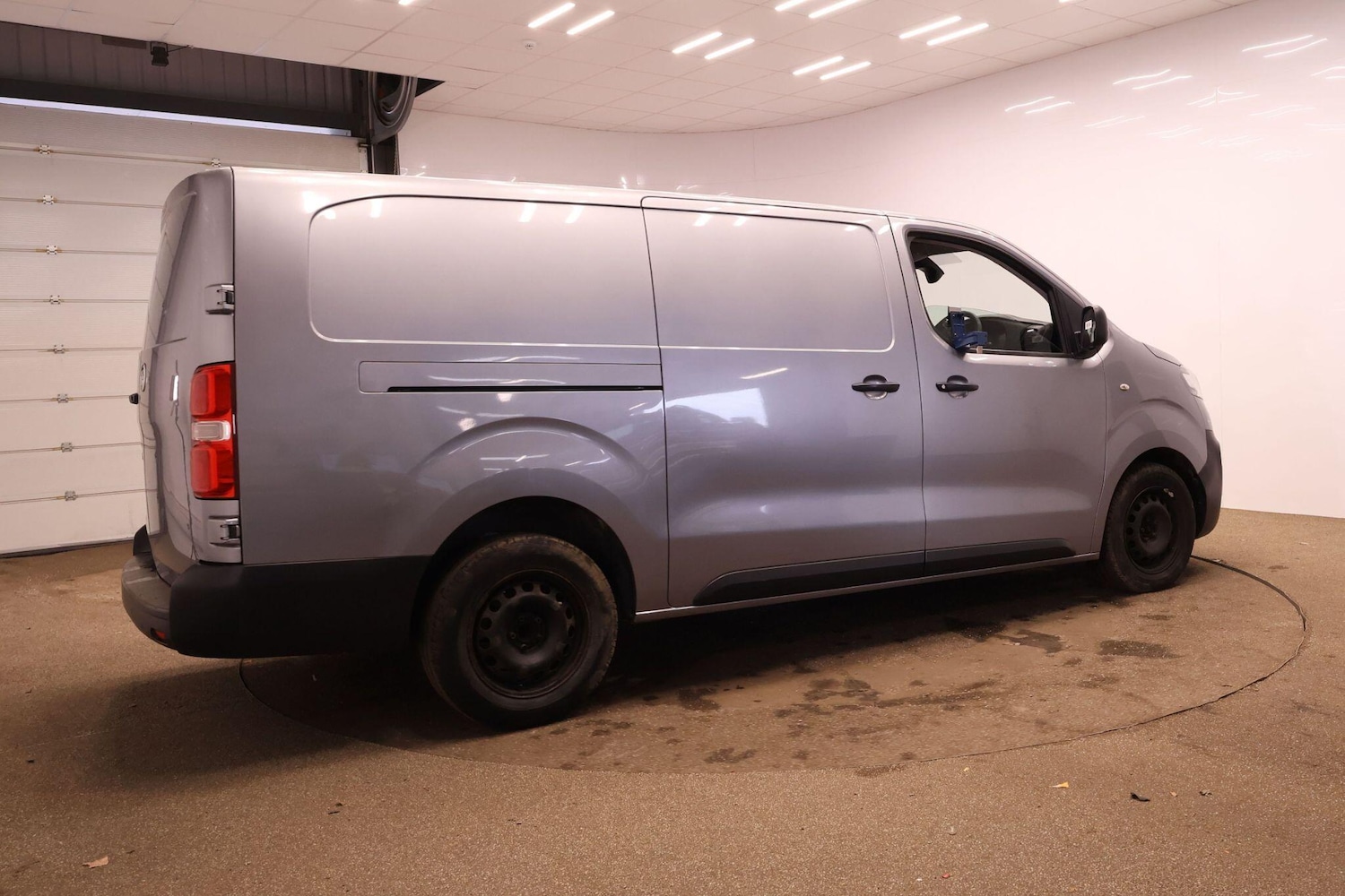 Used Vauxhall Vivaro 2019 for sale - 78019699: Photo 7