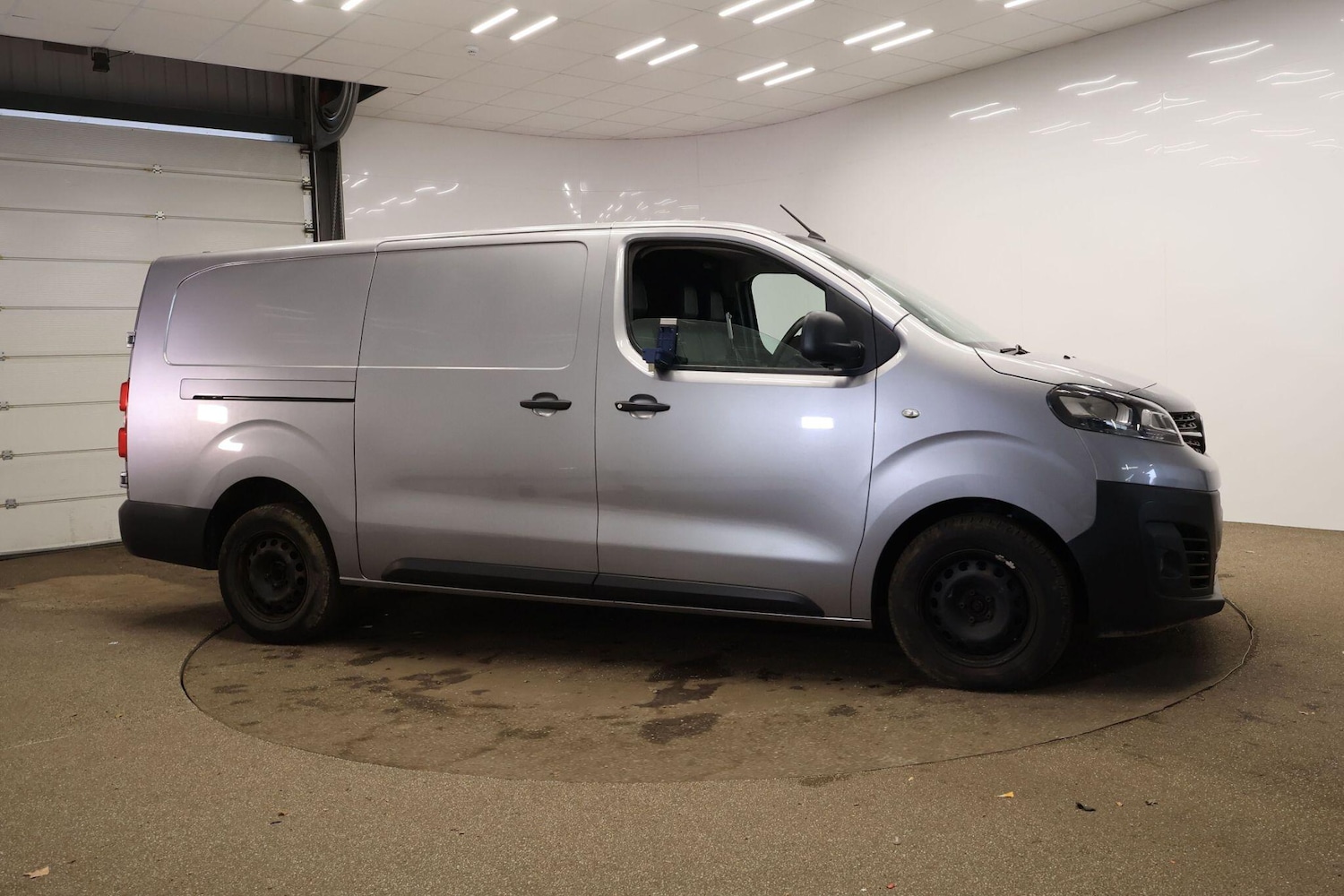 Used Vauxhall Vivaro 2019 for sale - 78019699: Photo 9