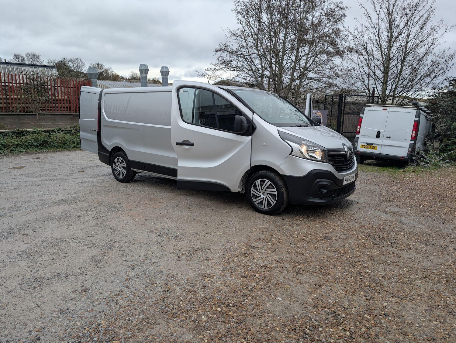 Used Renault Trafic 2016 for sale - 76727359: Photo 10