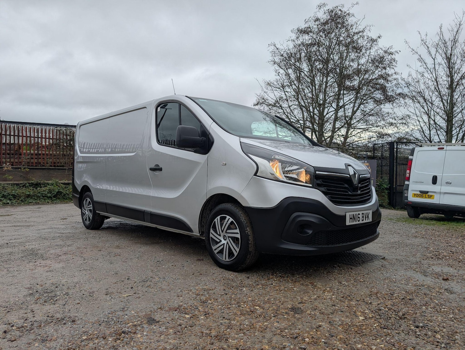 Used Renault Trafic 2016 for sale - 76727359: Photo 2