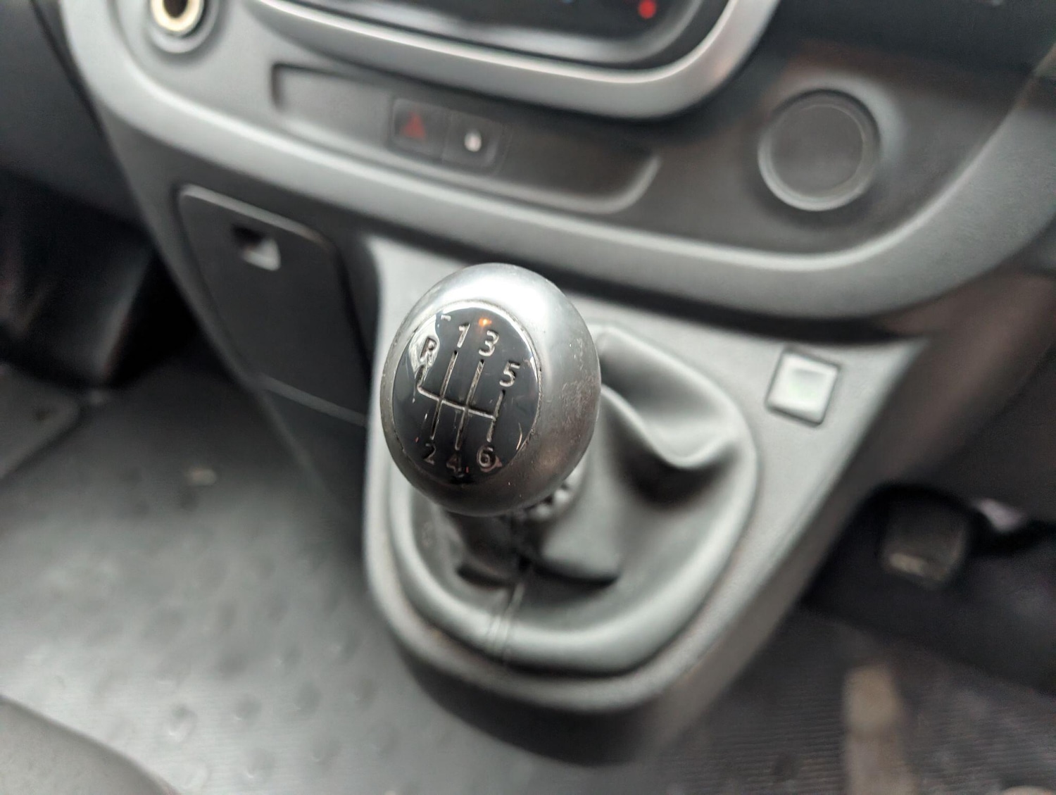 Used Renault Trafic 2016 for sale - 76727359: Photo 32