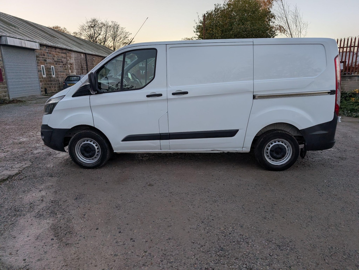 Used Ford Transit Custom 2016 for sale - 76839589: Photo 38