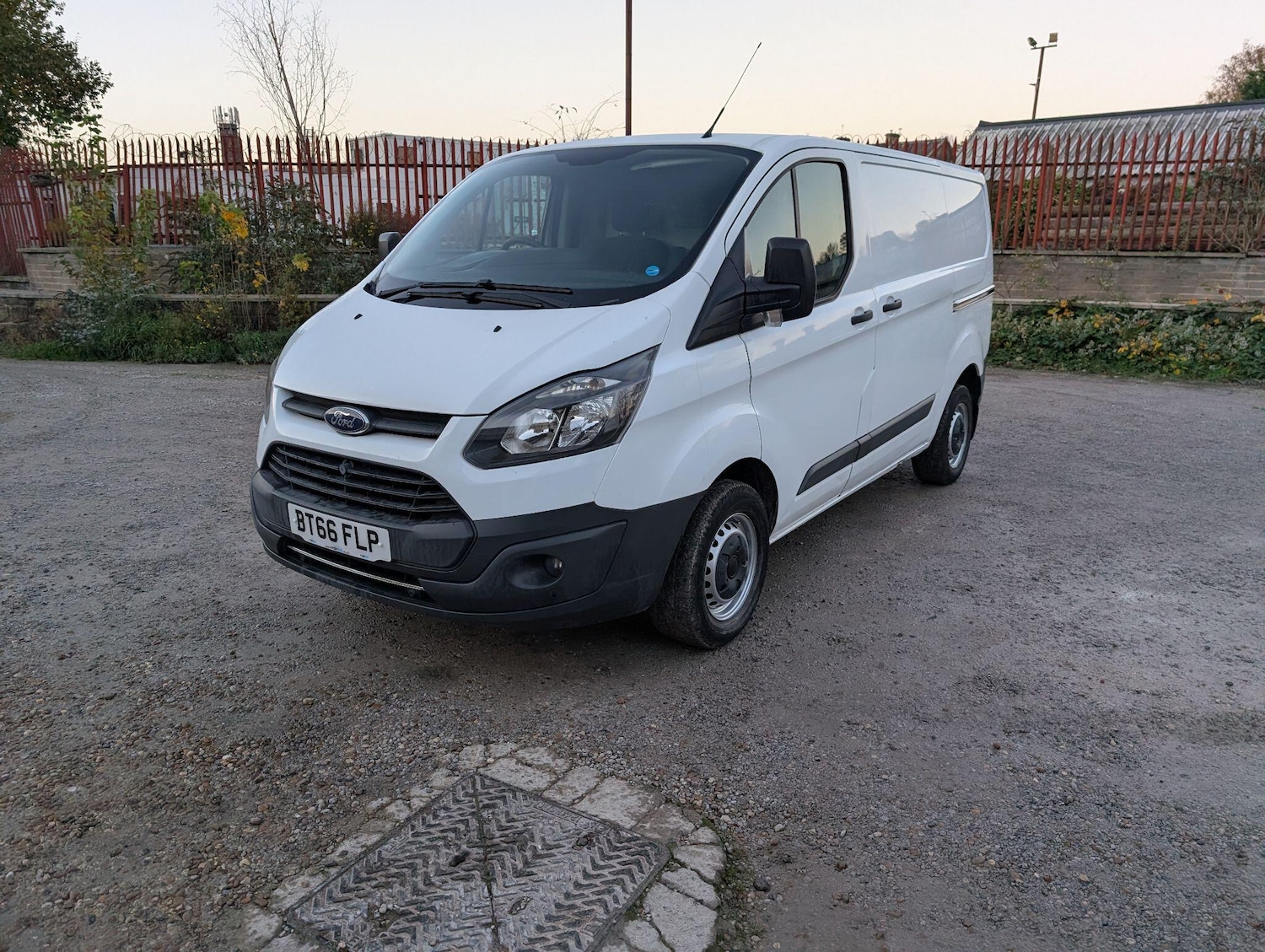 Used Ford Transit Custom 2016 for sale - 76839589: Photo 40