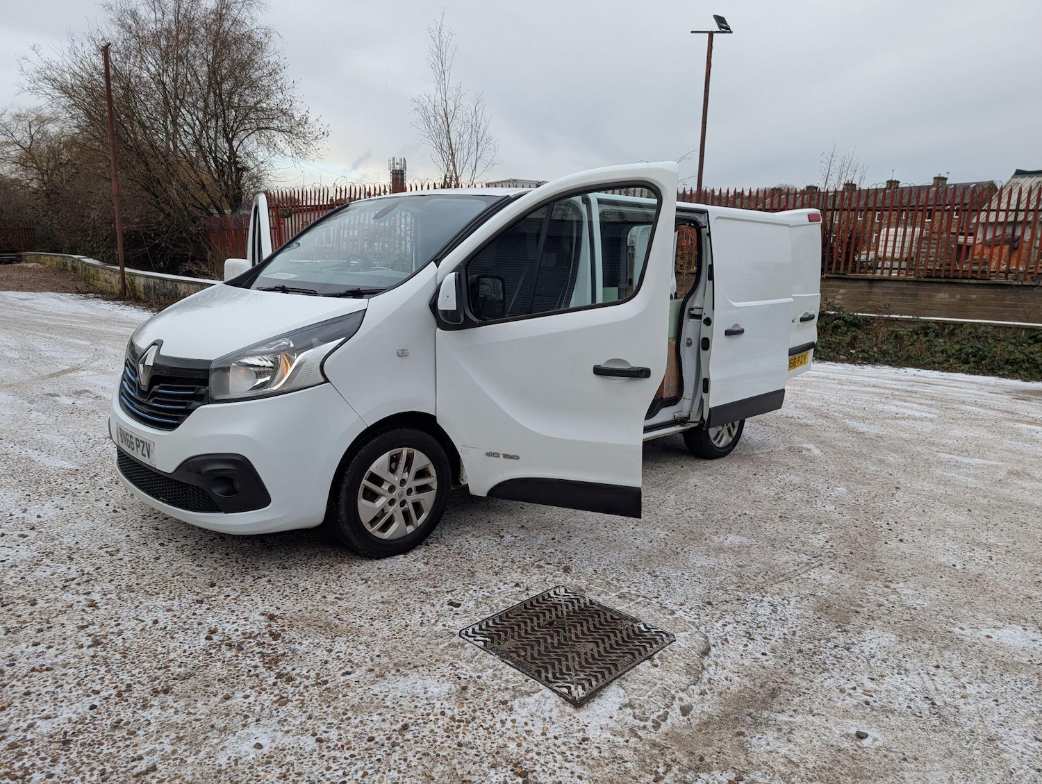 Used Renault Trafic 2016 for sale - 77255023: Photo 15