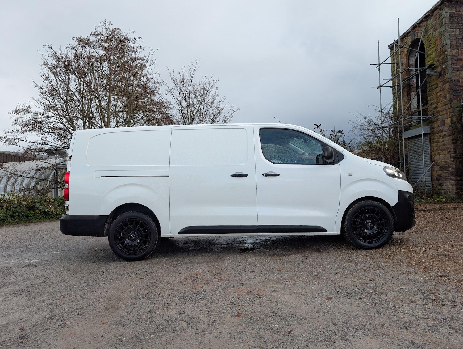 Used Citroen Dispatch 2017 for sale - 76753275: Photo 1
