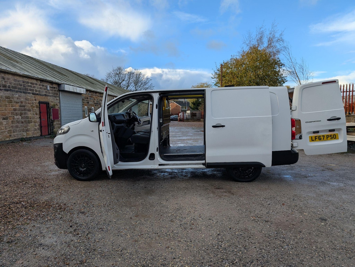 Used Citroen Dispatch 2017 for sale - 76753275: Photo 16