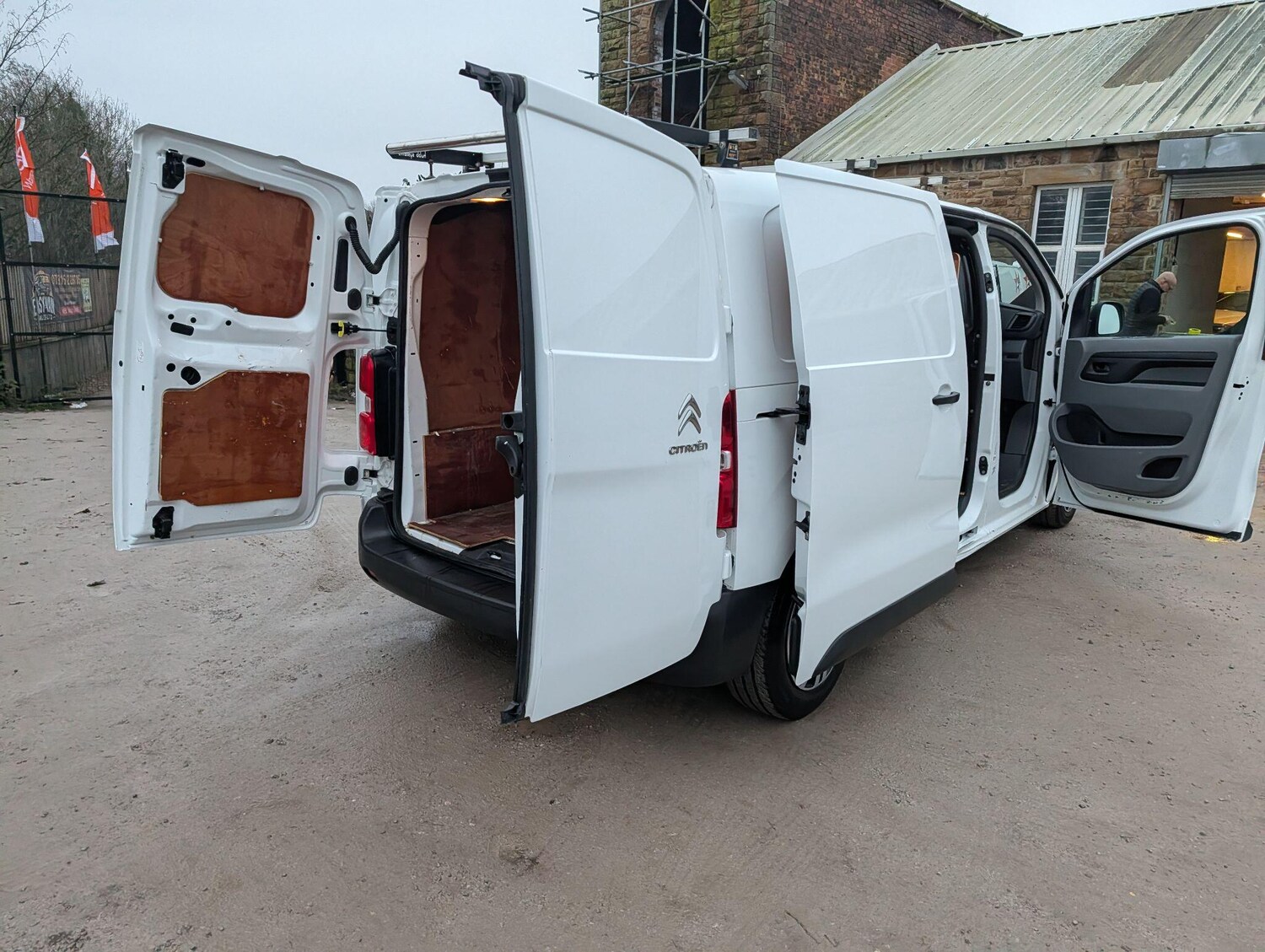 Used Citroen Dispatch 2021 for sale - 77411107: Photo 13