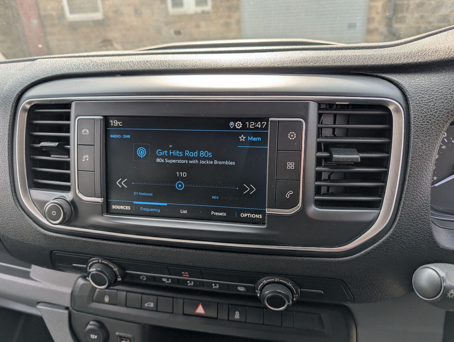 Used Peugeot Expert 2019 for sale - 77957562: Photo 38