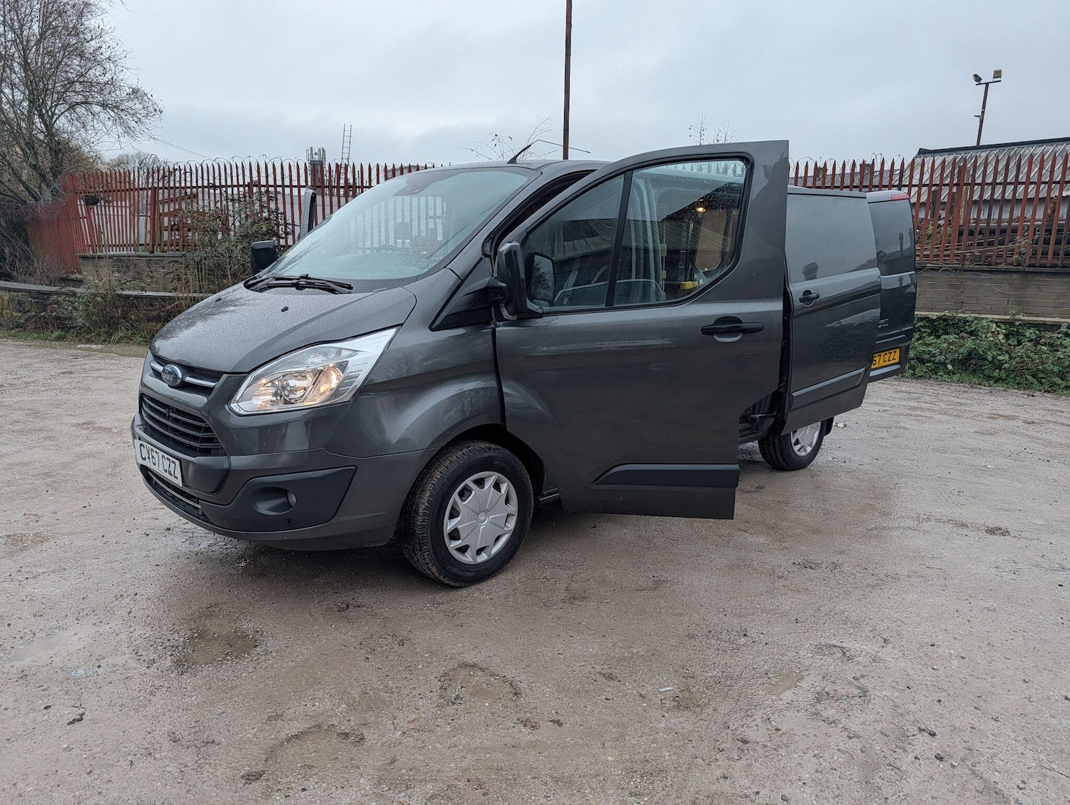 Used Ford Transit Custom 2017 for sale - 77633061: Photo 18