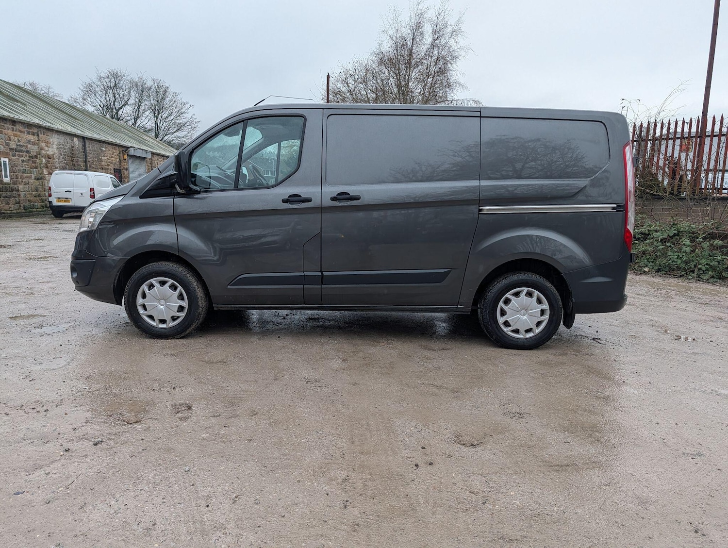 Used Ford Transit Custom 2017 for sale - 77633061: Photo 9