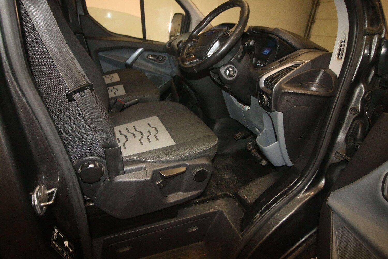 Used Ford Transit Custom 2016 for sale - 77839143: Photo 12