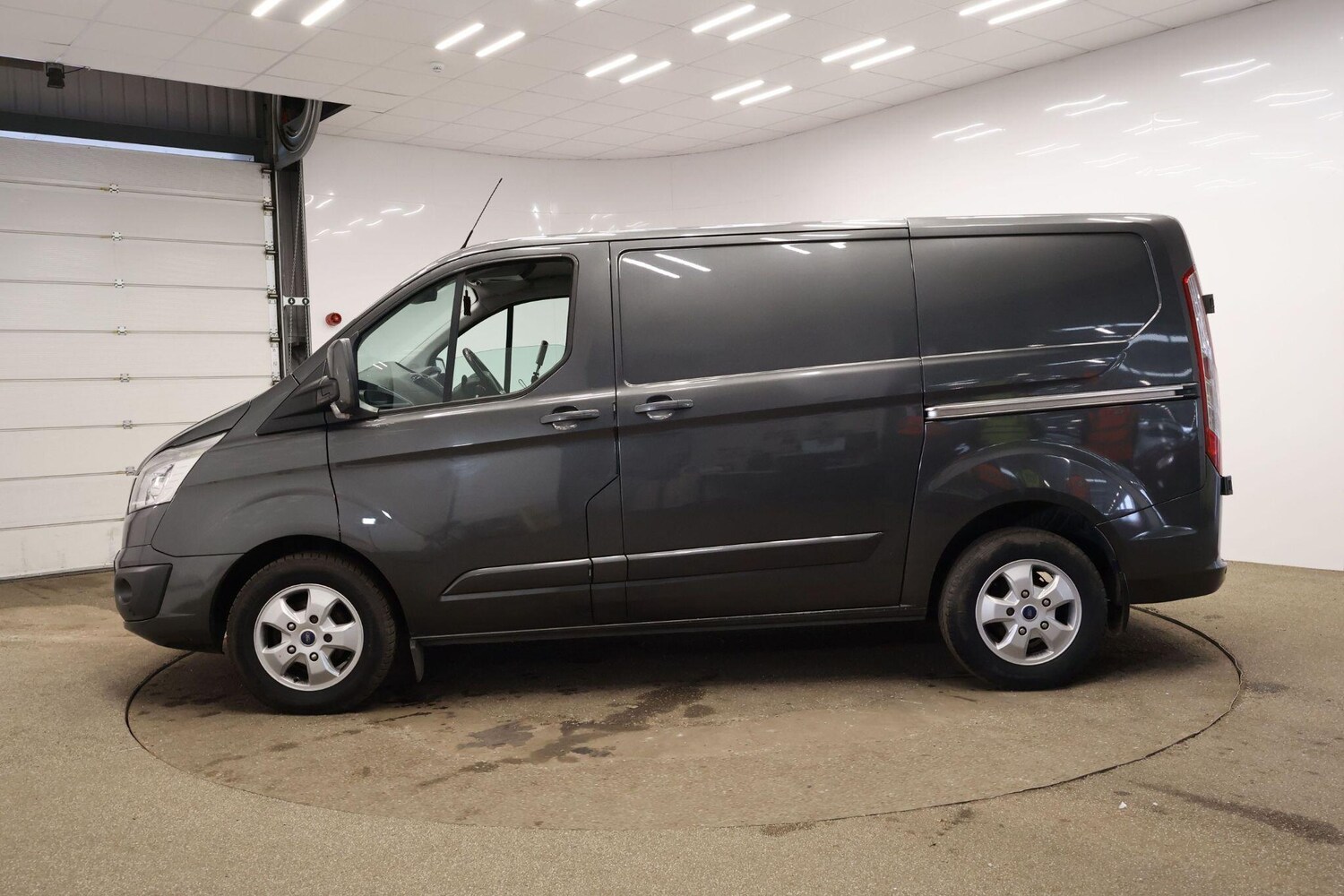 Used Ford Transit Custom 2016 for sale - 77839143: Photo 4