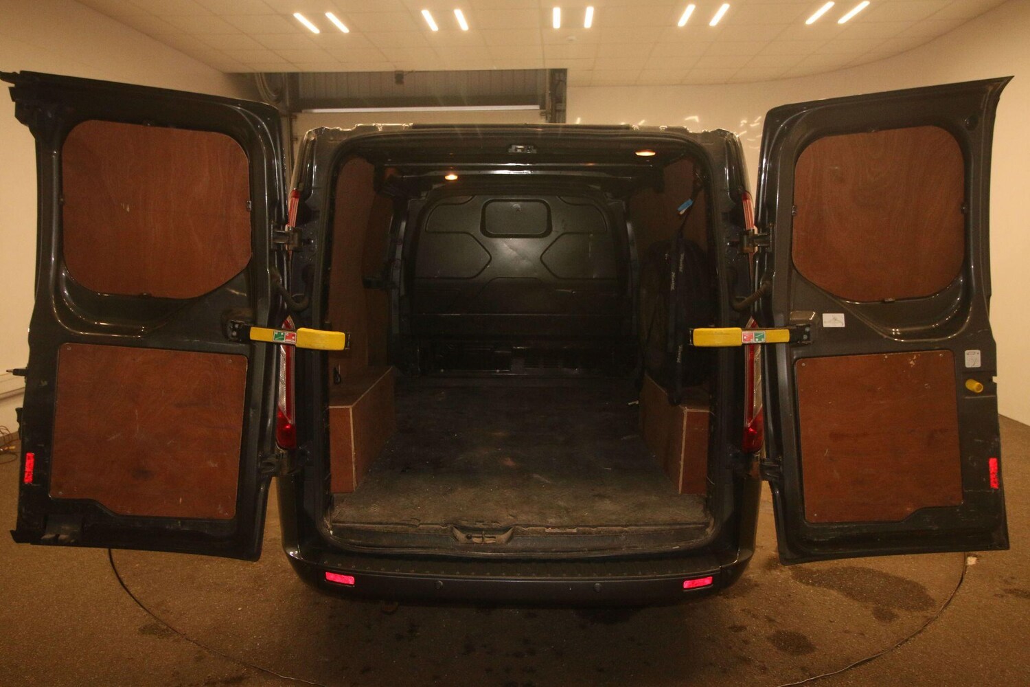 Used Ford Transit Custom 2016 for sale - 77839143: Photo 9