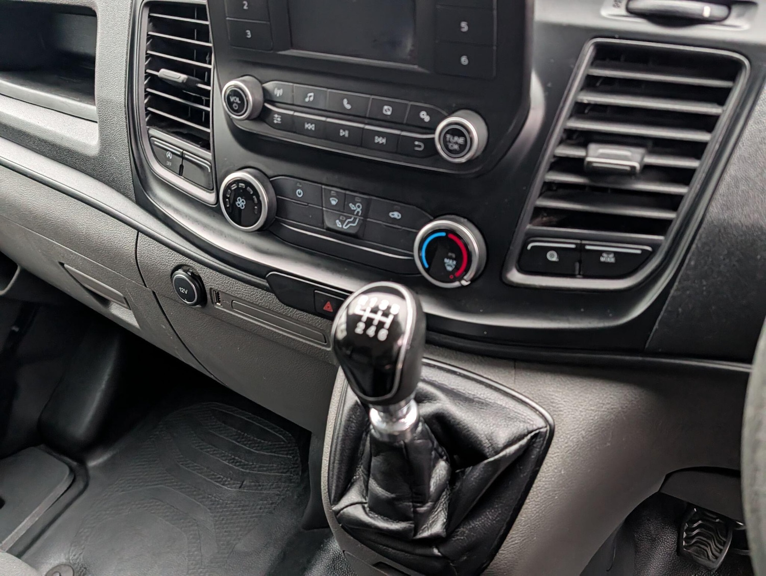 Used Ford Transit Custom 2019 for sale - 77426117: Photo 33