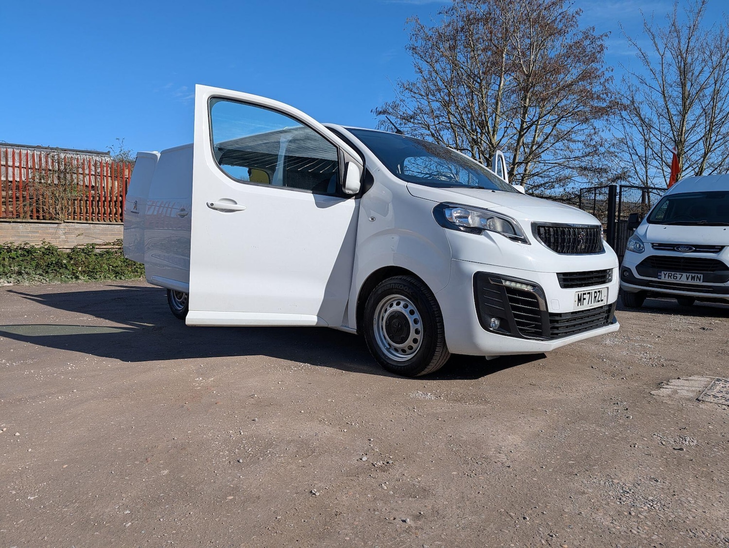 Used Peugeot Expert 2021 for sale - 77737675: Photo 11