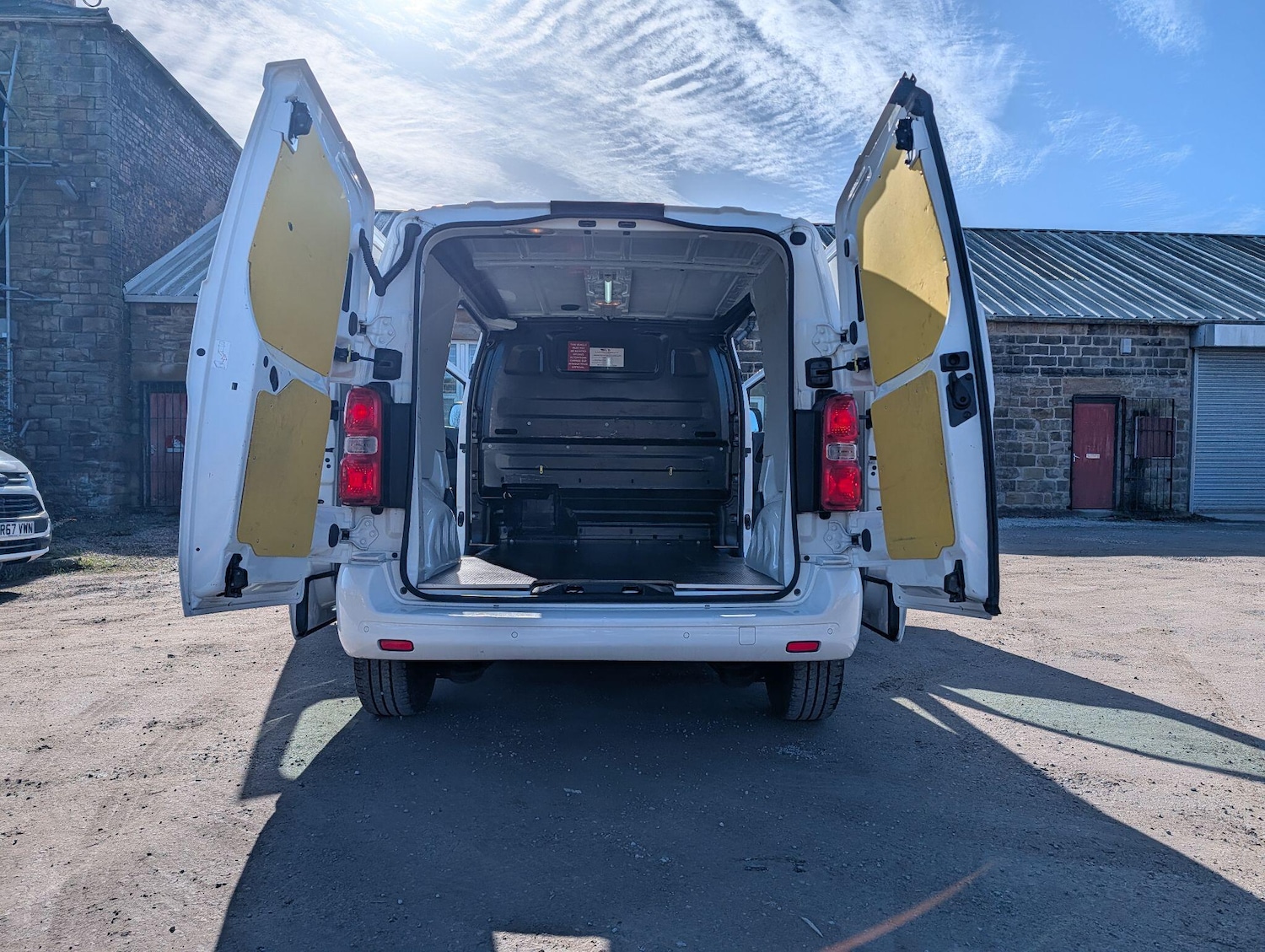 Used Peugeot Expert 2021 for sale - 77737675: Photo 14