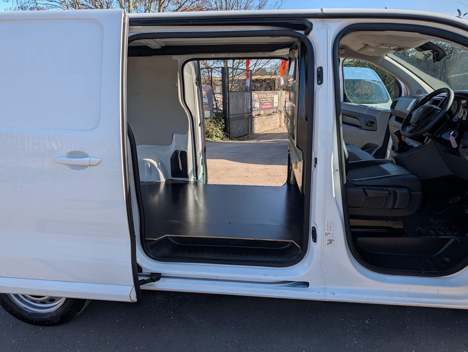 Used Peugeot Expert 2021 for sale - 77737675: Photo 19