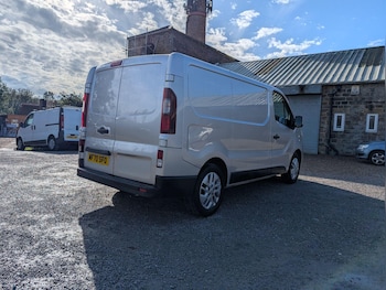 Used Renault Trafic 2020 for sale - 76099486: Photo