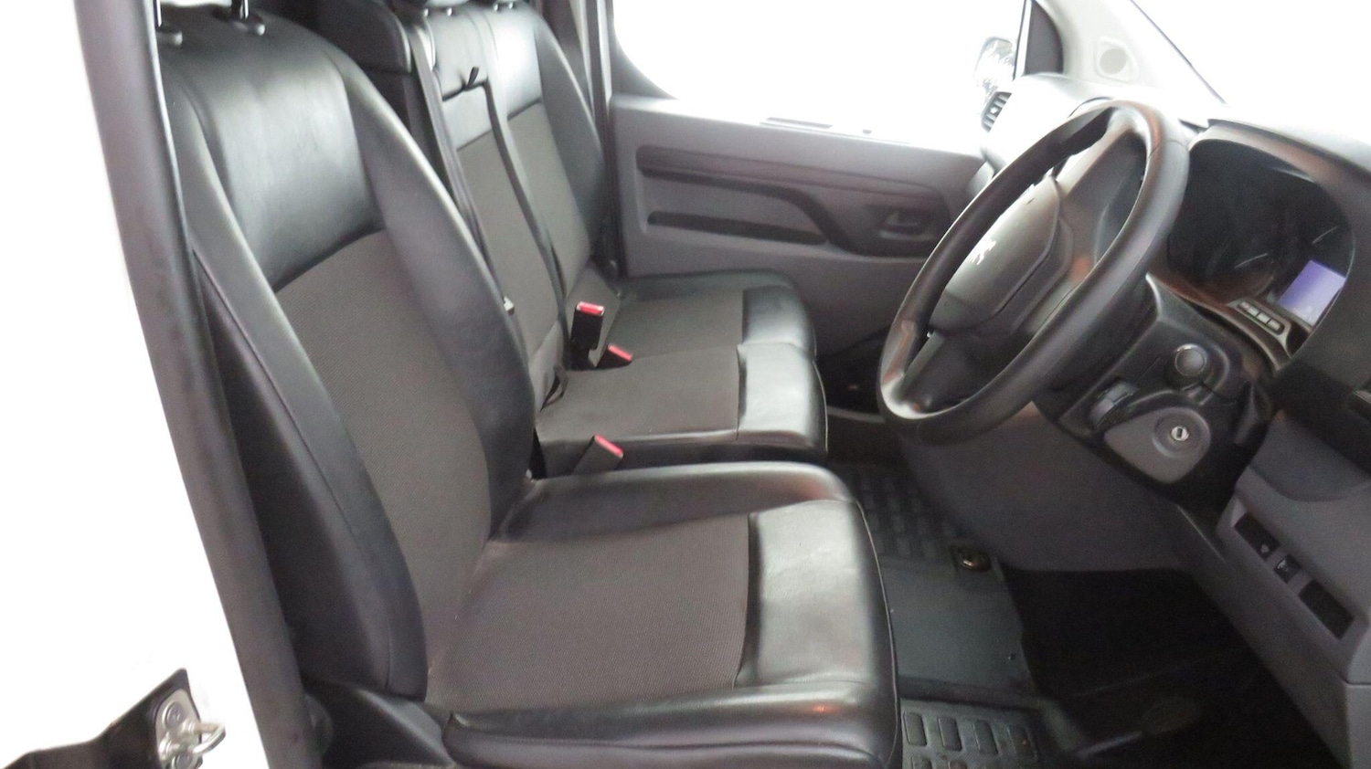 Used Peugeot Expert 2022 for sale - 77625241: Photo 11