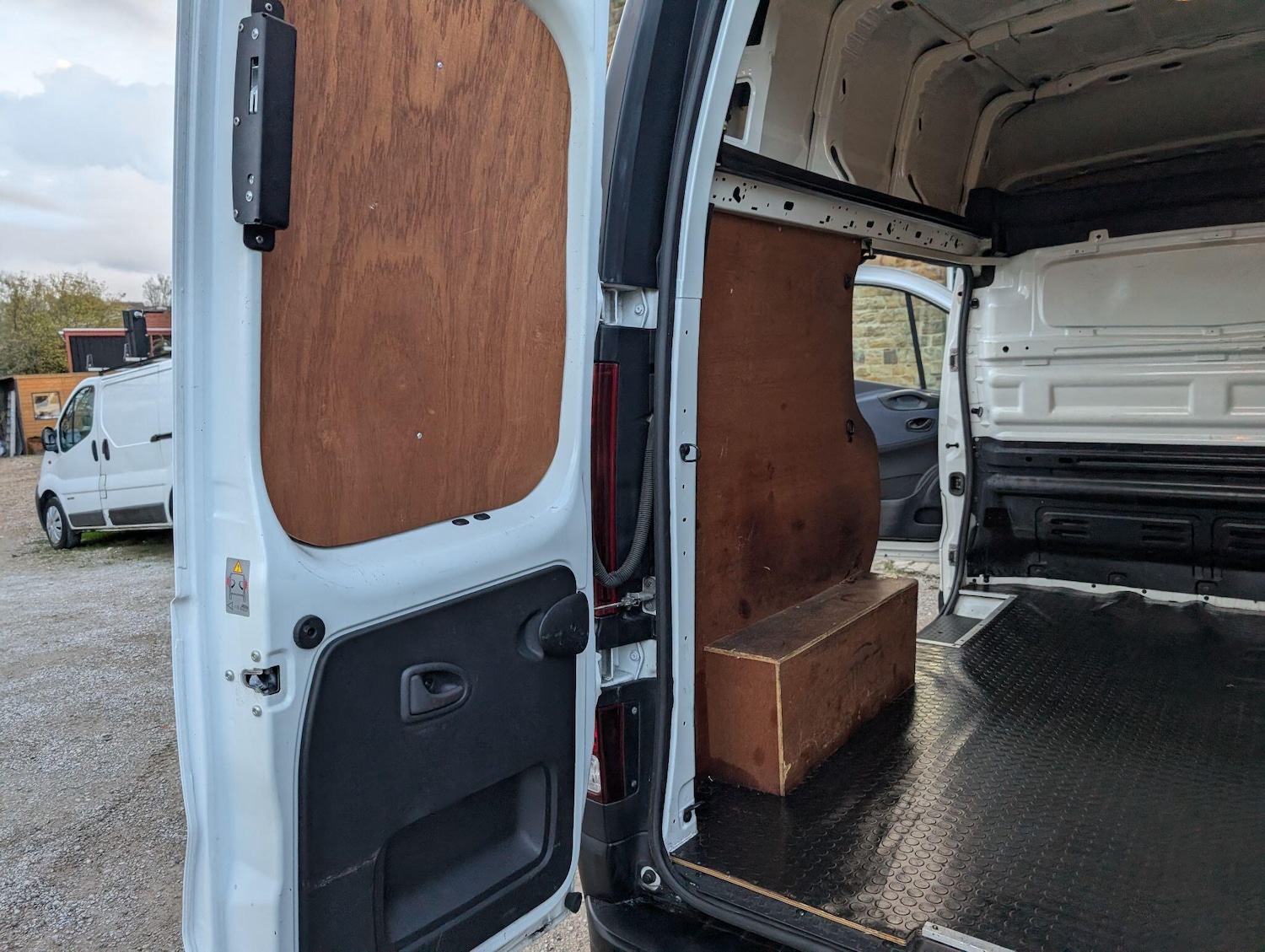 Used Vauxhall Vivaro 2016 for sale - 76573518: Photo 21