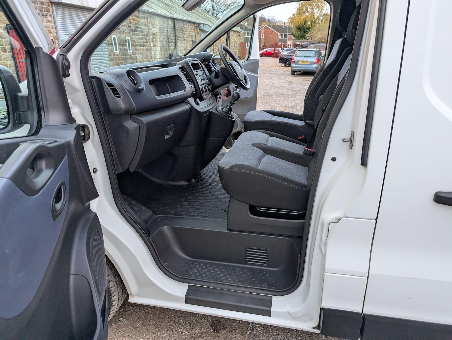 Used Vauxhall Vivaro 2016 for sale - 76573518: Photo 26