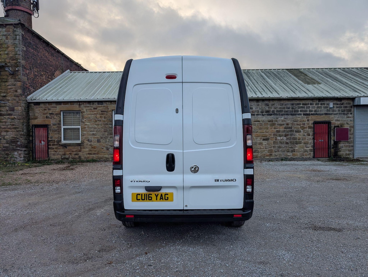 Used Vauxhall Vivaro 2016 for sale - 76573518: Photo 4