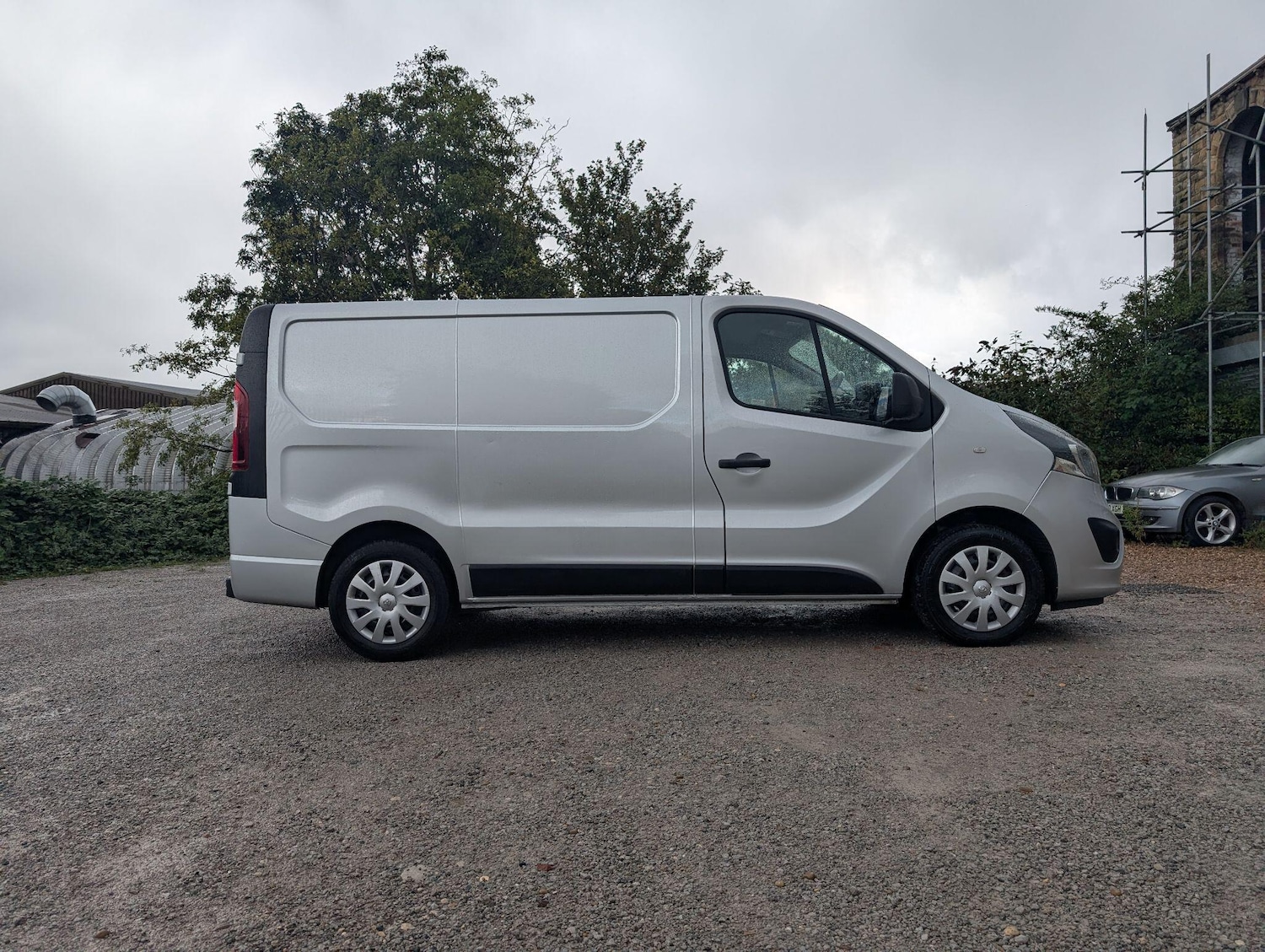 Used Vauxhall Vivaro 2019 for sale - 75927018: Photo 2