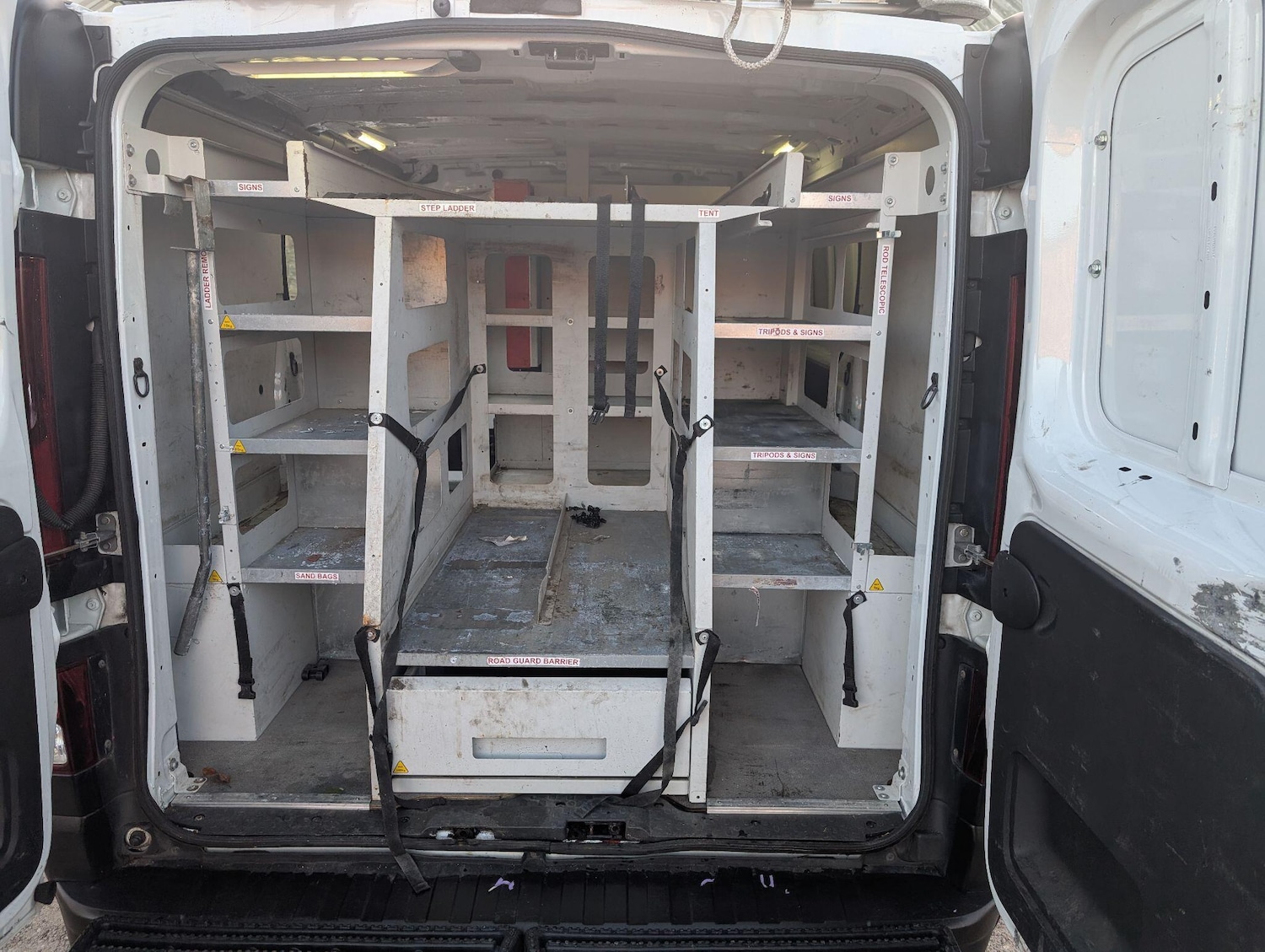 Used Vauxhall Vivaro 2015 for sale - 76786656: Photo 20