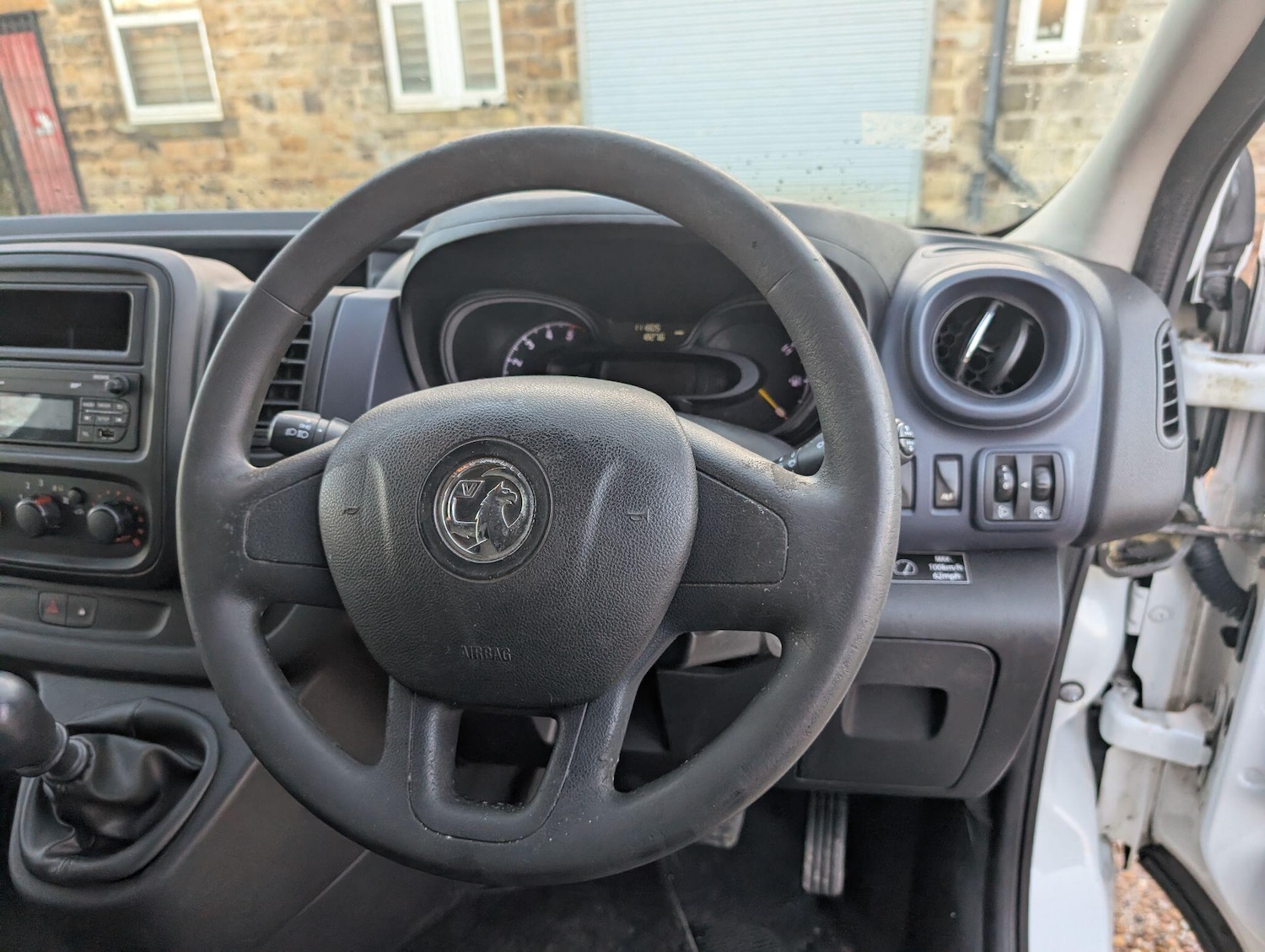 Used Vauxhall Vivaro 2015 for sale - 76786656: Photo 32