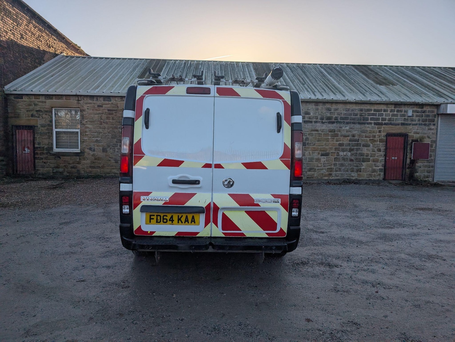 Used Vauxhall Vivaro 2015 for sale - 76786656: Photo 6