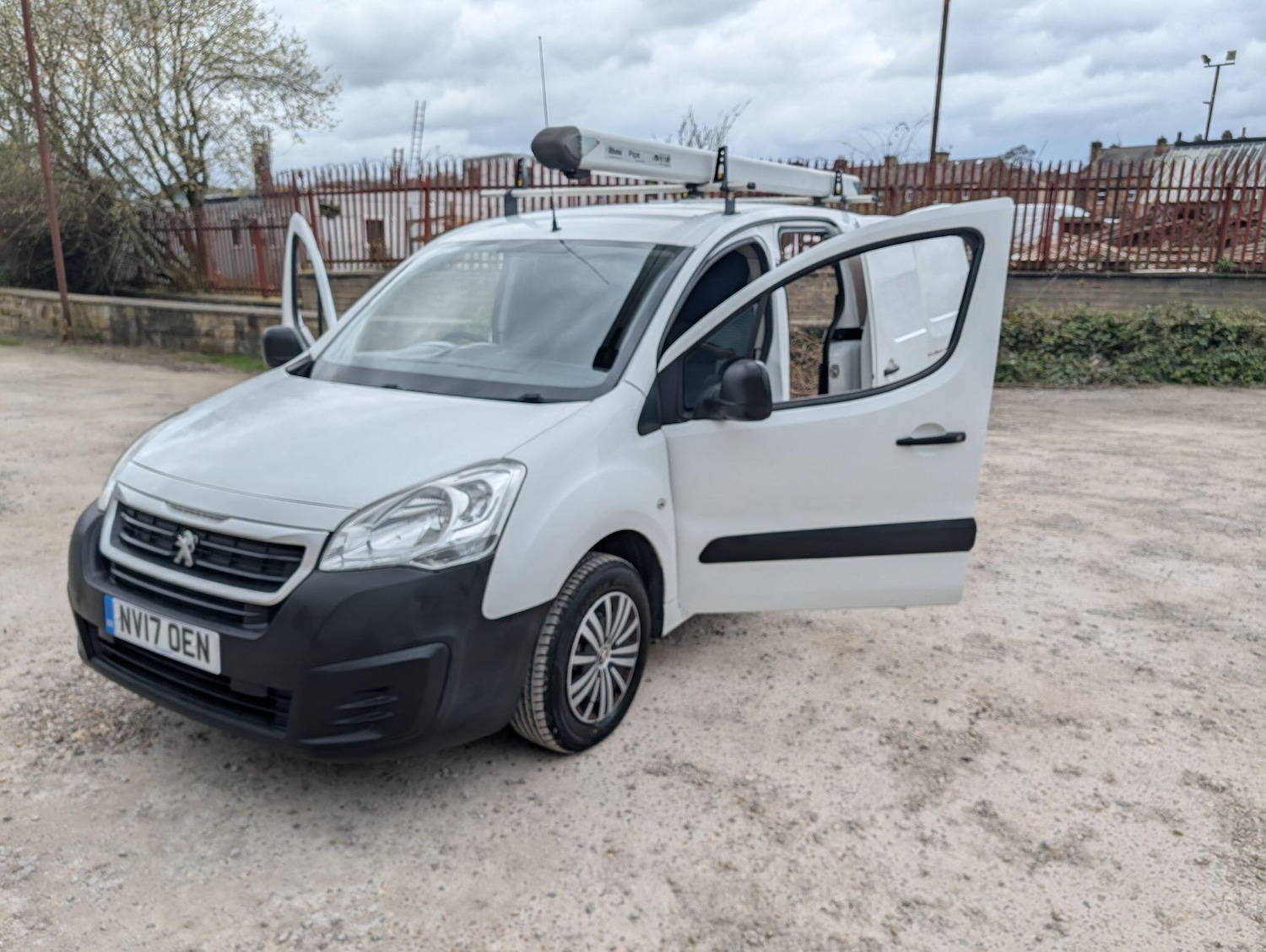 Used Peugeot Partner for sale - 78157687: Photo 16