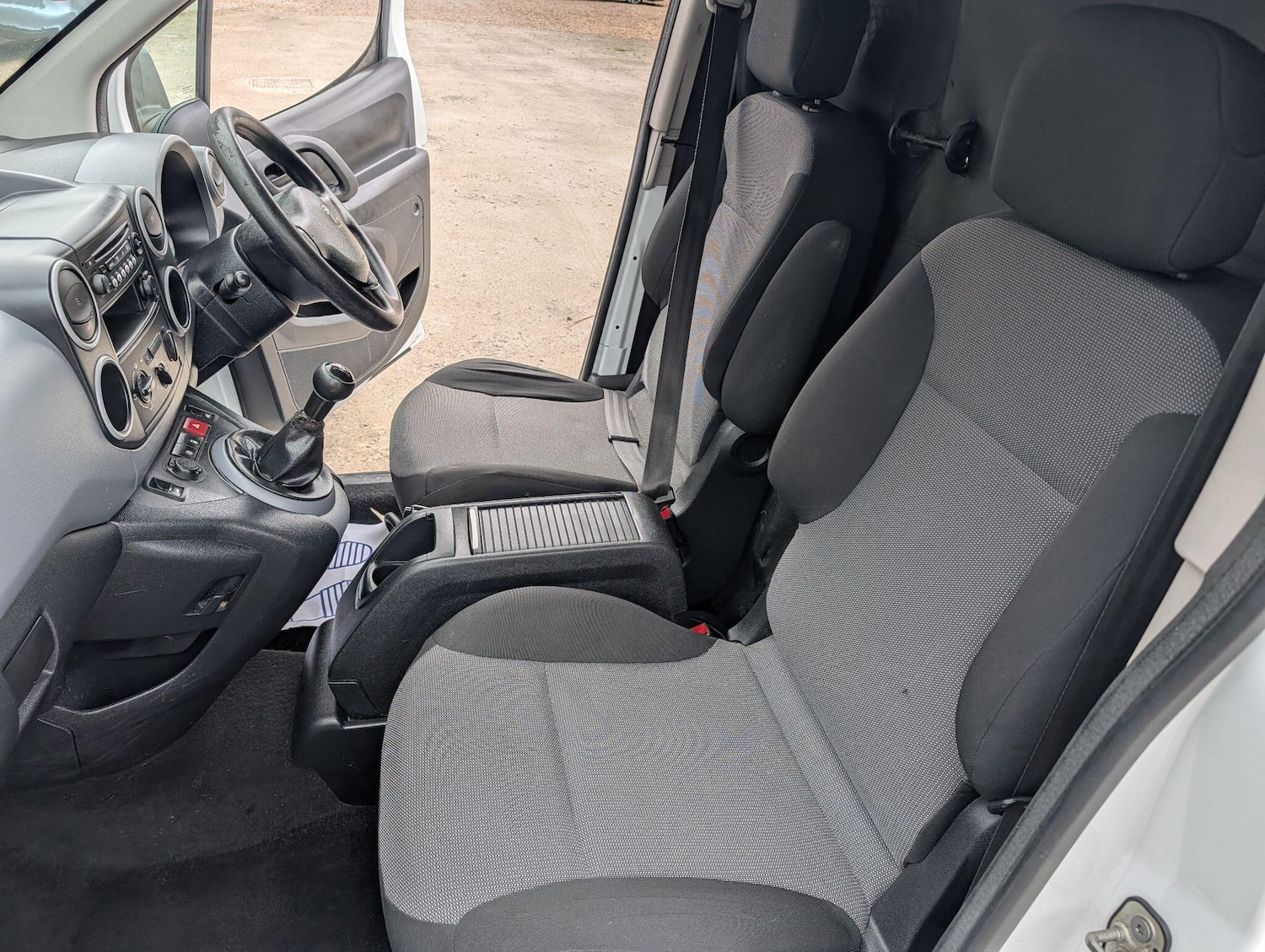 Used Peugeot Partner for sale - 78157687: Photo 24