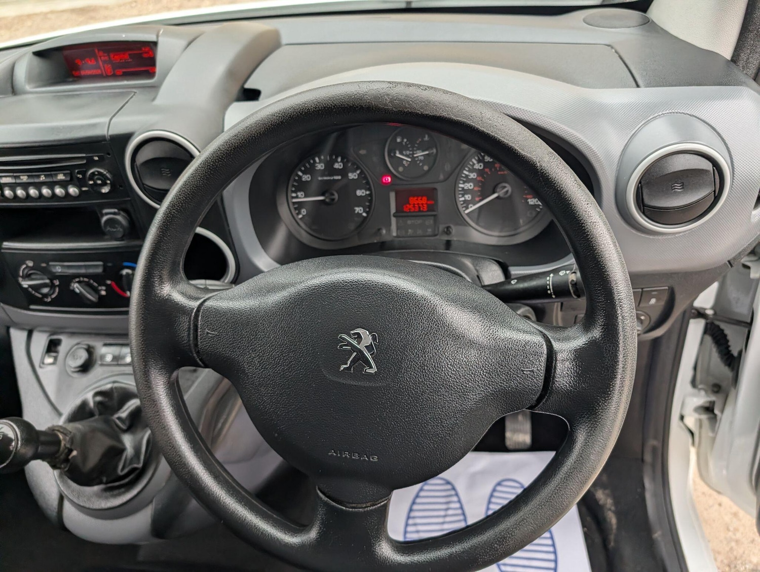 Used Peugeot Partner for sale - 78157687: Photo 28