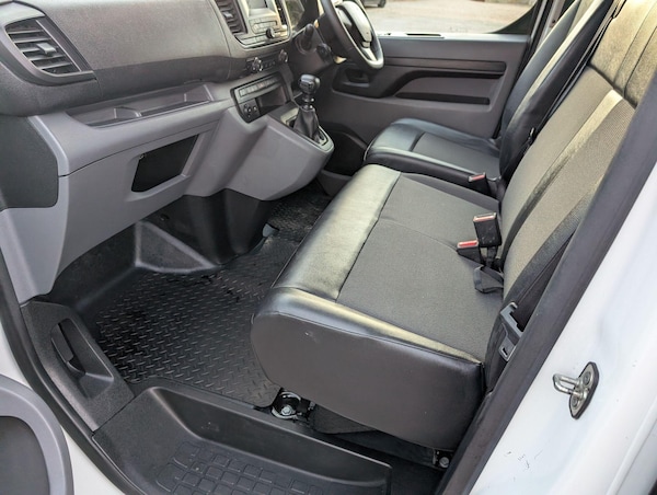 Used Vauxhall Vivaro 2020 for sale - 76151957: Photo 14