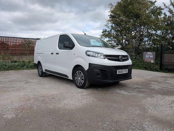 Used Vauxhall Vivaro 2020 for sale - 76151957: Photo 1