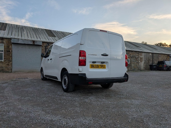 Used Vauxhall Vivaro 2020 for sale - 76151957: Photo 9