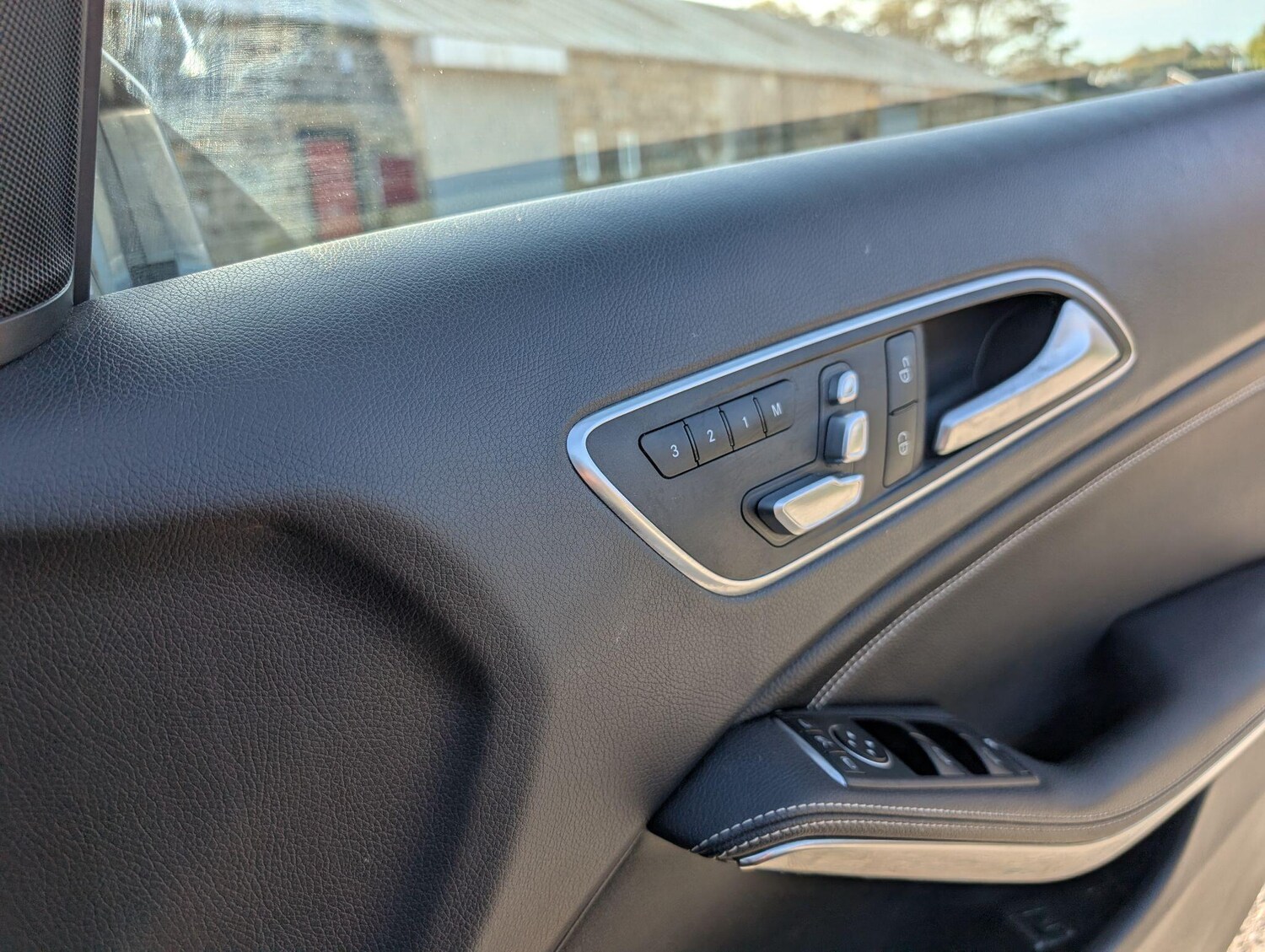Used Mercedes-Benz A-Class 2018 for sale - 76258985: Photo 35