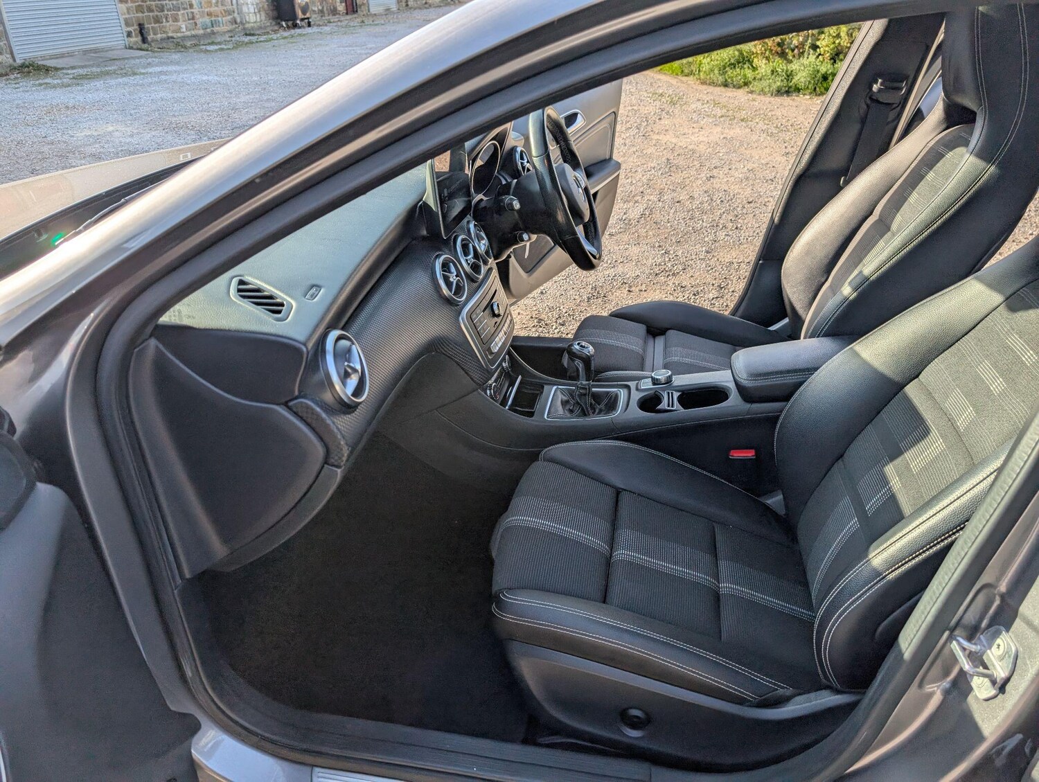Used Mercedes-Benz A-Class 2018 for sale - 76258985: Photo 41