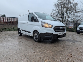 Ford Transit Custom feature image
