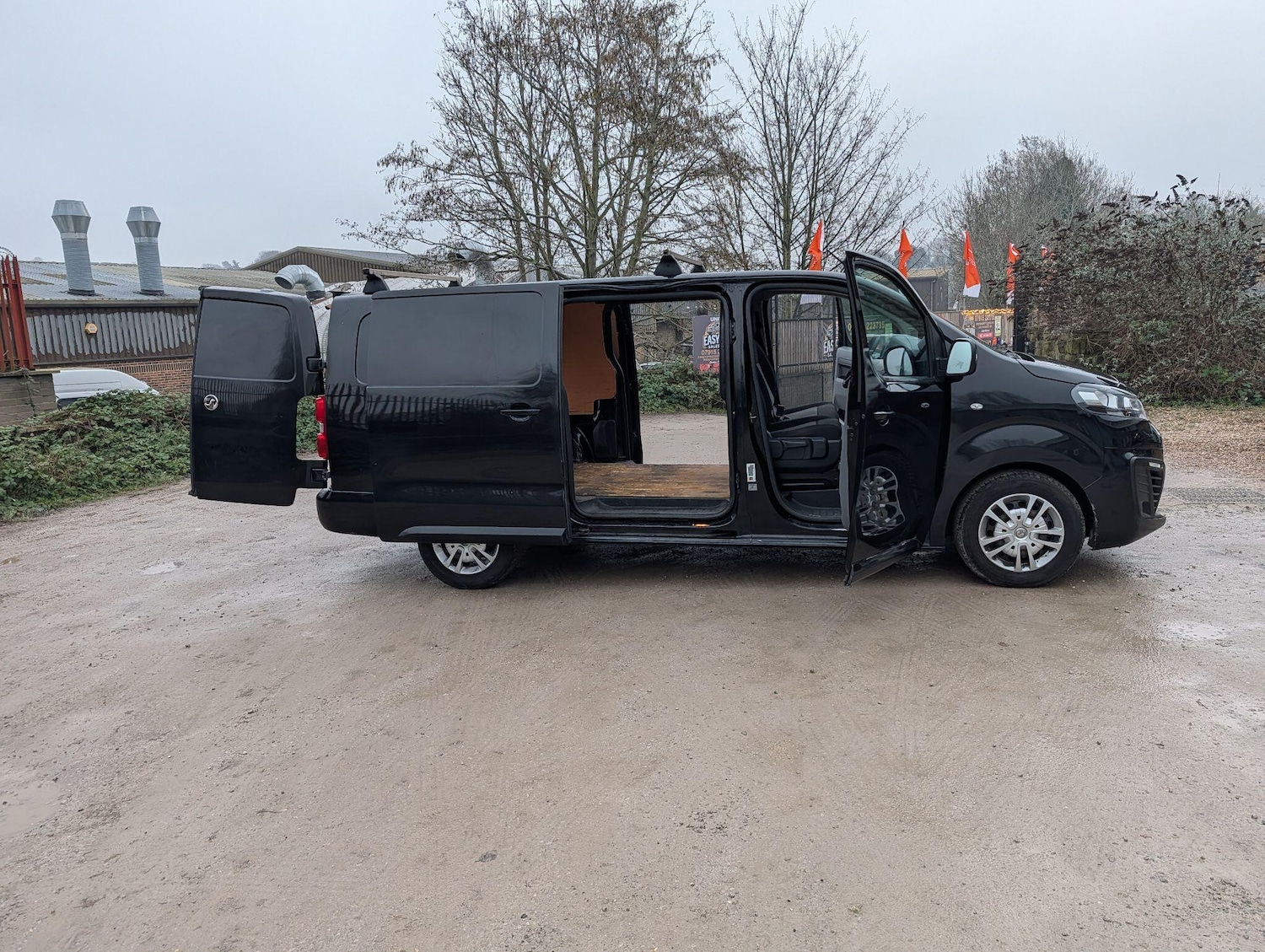 Used Vauxhall Vivaro for sale - 77684096: Photo 12