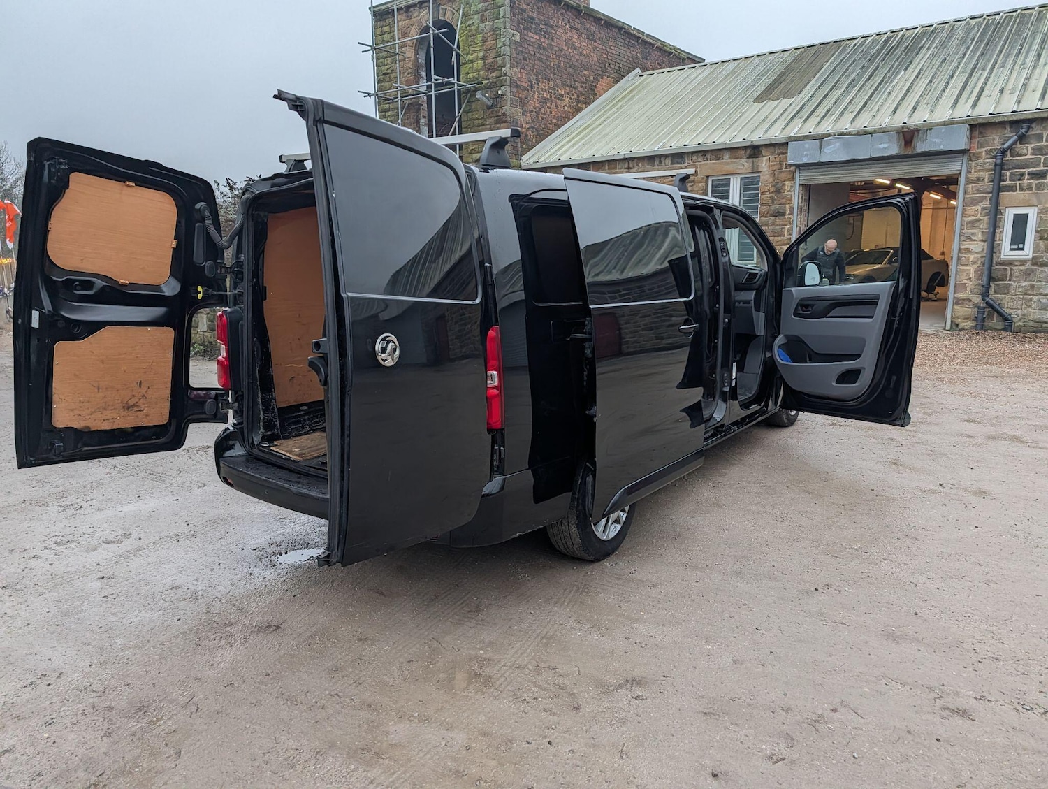 Used Vauxhall Vivaro for sale - 77684096: Photo 13